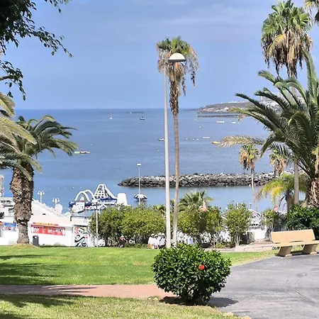 Puerto Colon Costa Adeje (Tenerife)